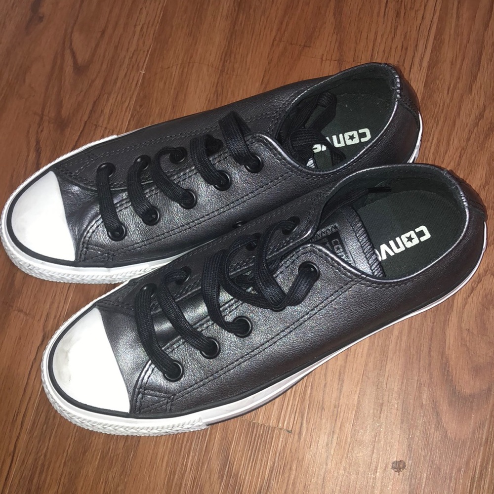 Converse in good condition